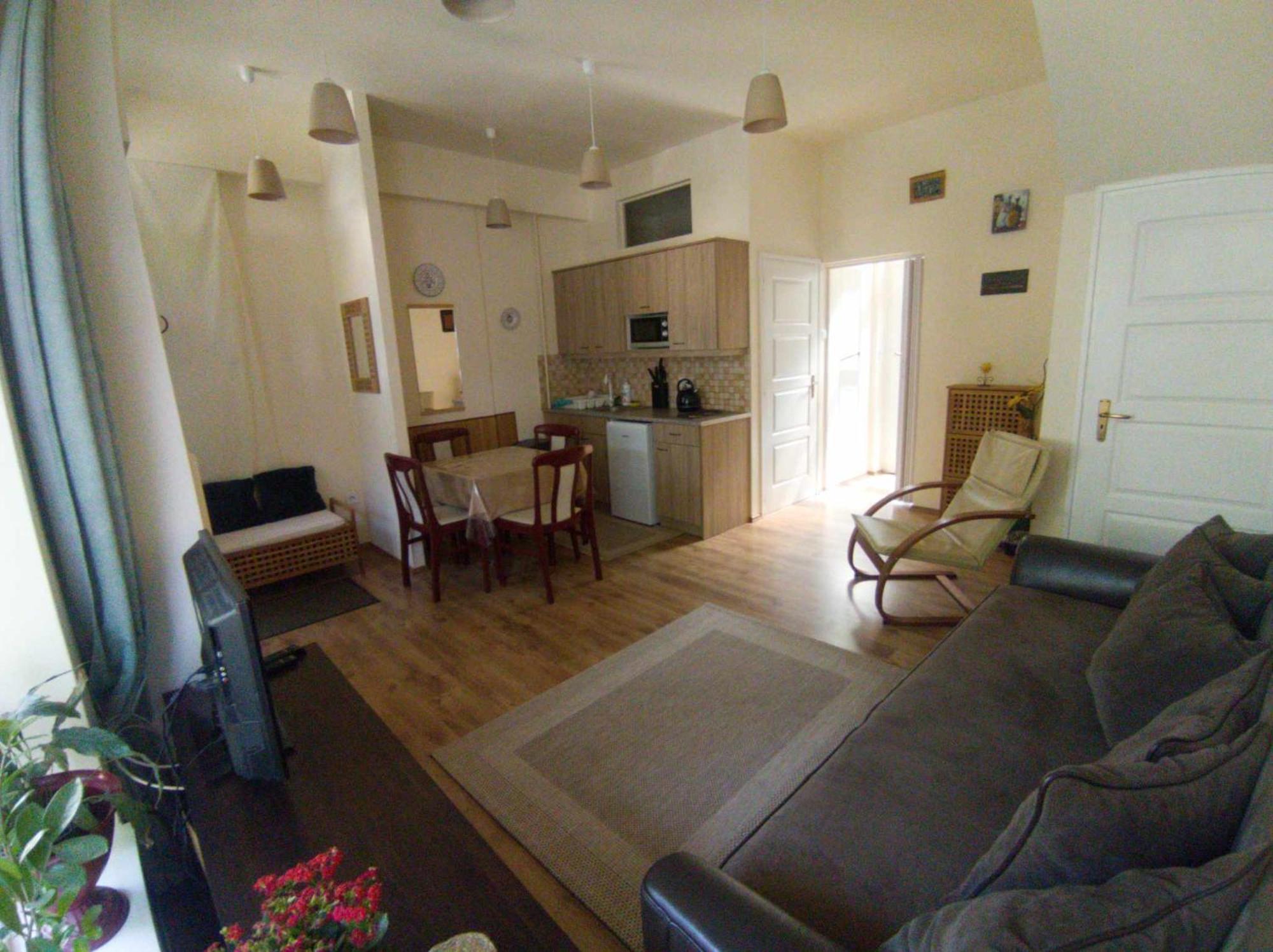 Cehmesterek Apartman Eger Luaran gambar